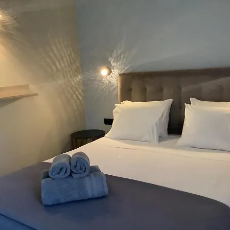 Napier's * Argostoli (Kefalonia)